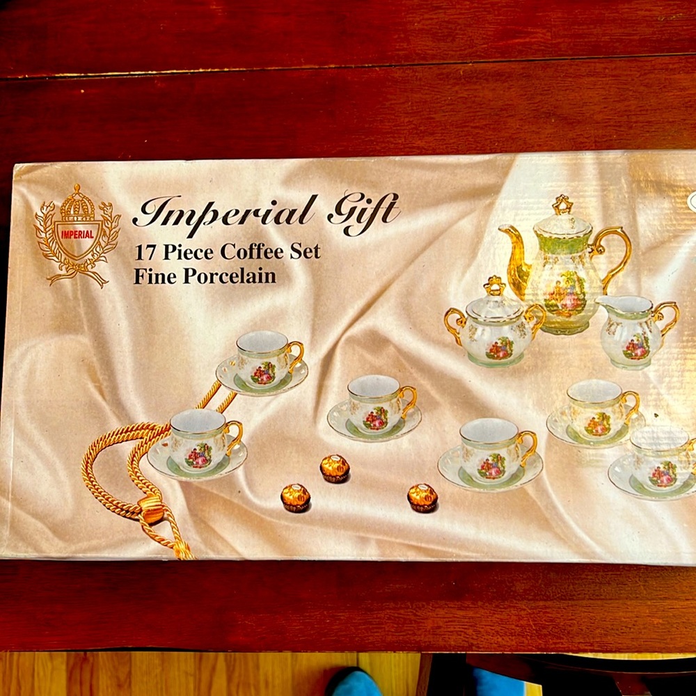 NEW 17 Piece Imperial Fine Porcelain Coffee set